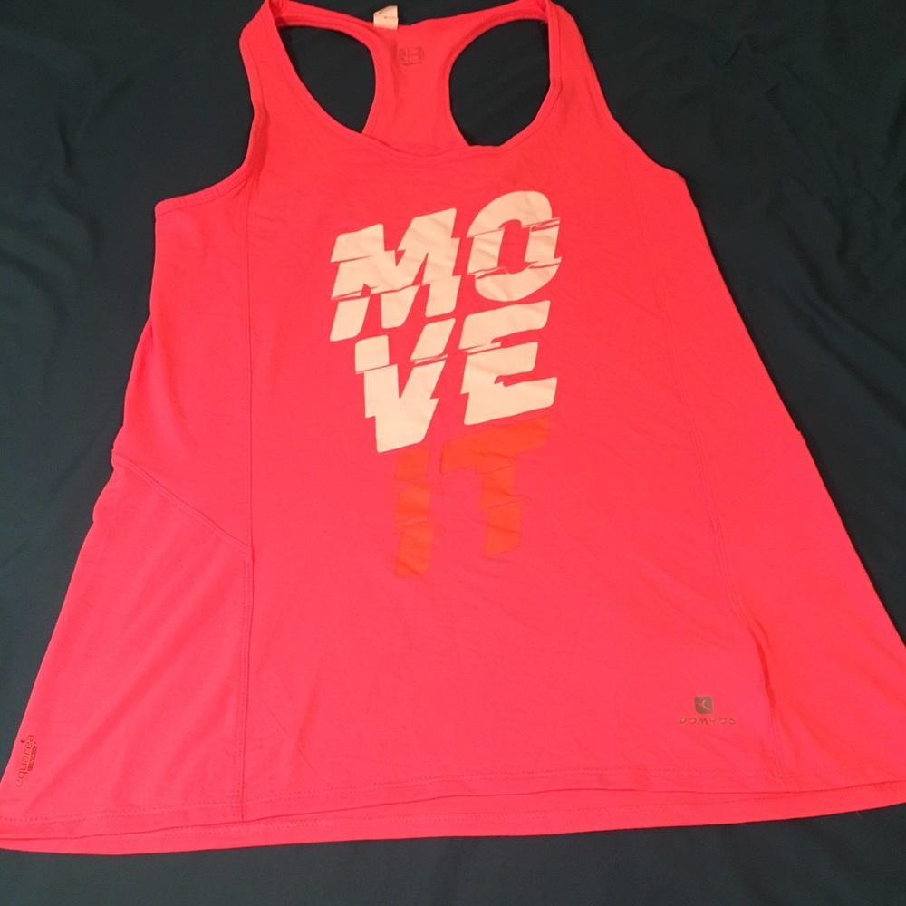 Workout sleeves shirt